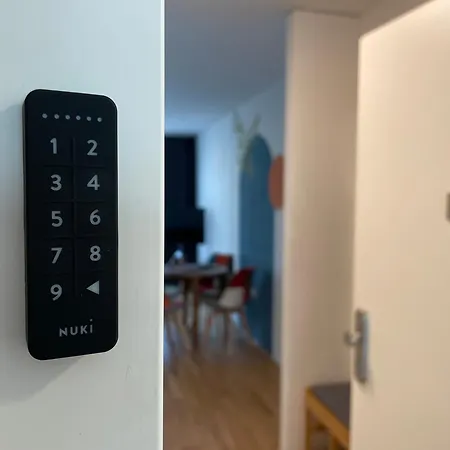 Apstay Prime I Free Parking I Self Checkin Aparthotel