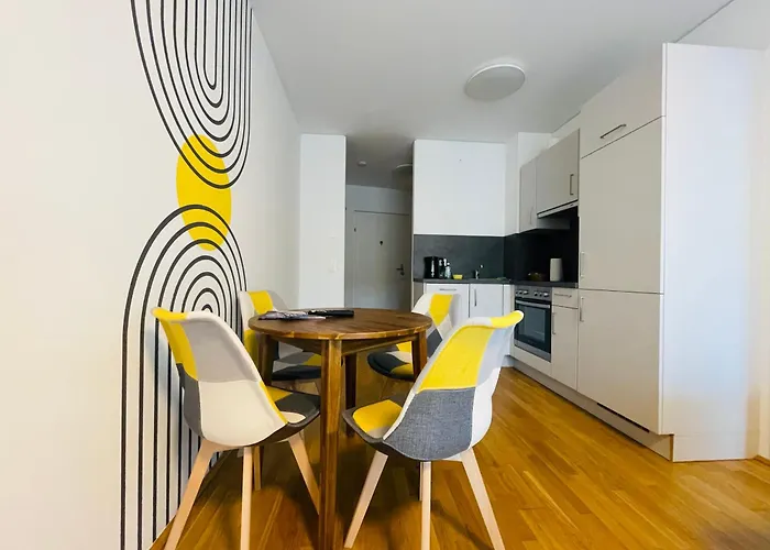 Apartmanhotel Apstay Prime I Parking Option I Self Checkin 3*