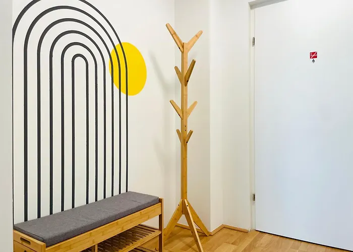 Apstay Prime I Parking Option I Self Checkin 3* Грац